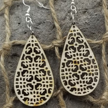 Load image into Gallery viewer, &quot;Waterdrop Filigree&quot; Style Dangle Earrings
