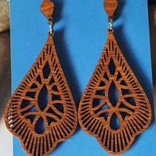 Load image into Gallery viewer, "Teardrop 70's Style" Stud Earrings